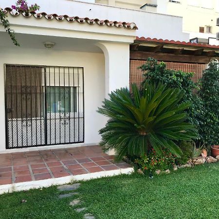 Apartamento Holidays On The Beach Torremolinos Dış mekan fotoğraf