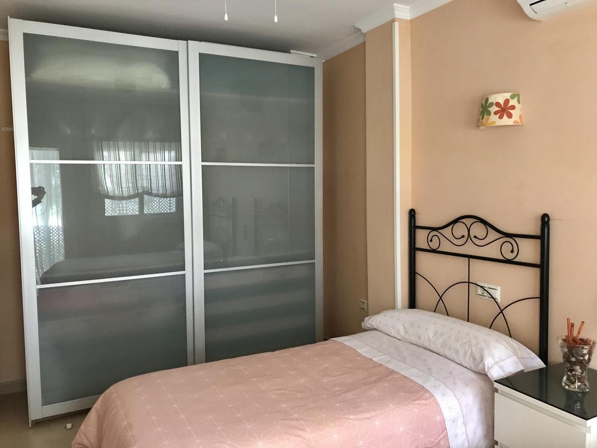 Apartamento Holidays On The Beach Torremolinos Dış mekan fotoğraf