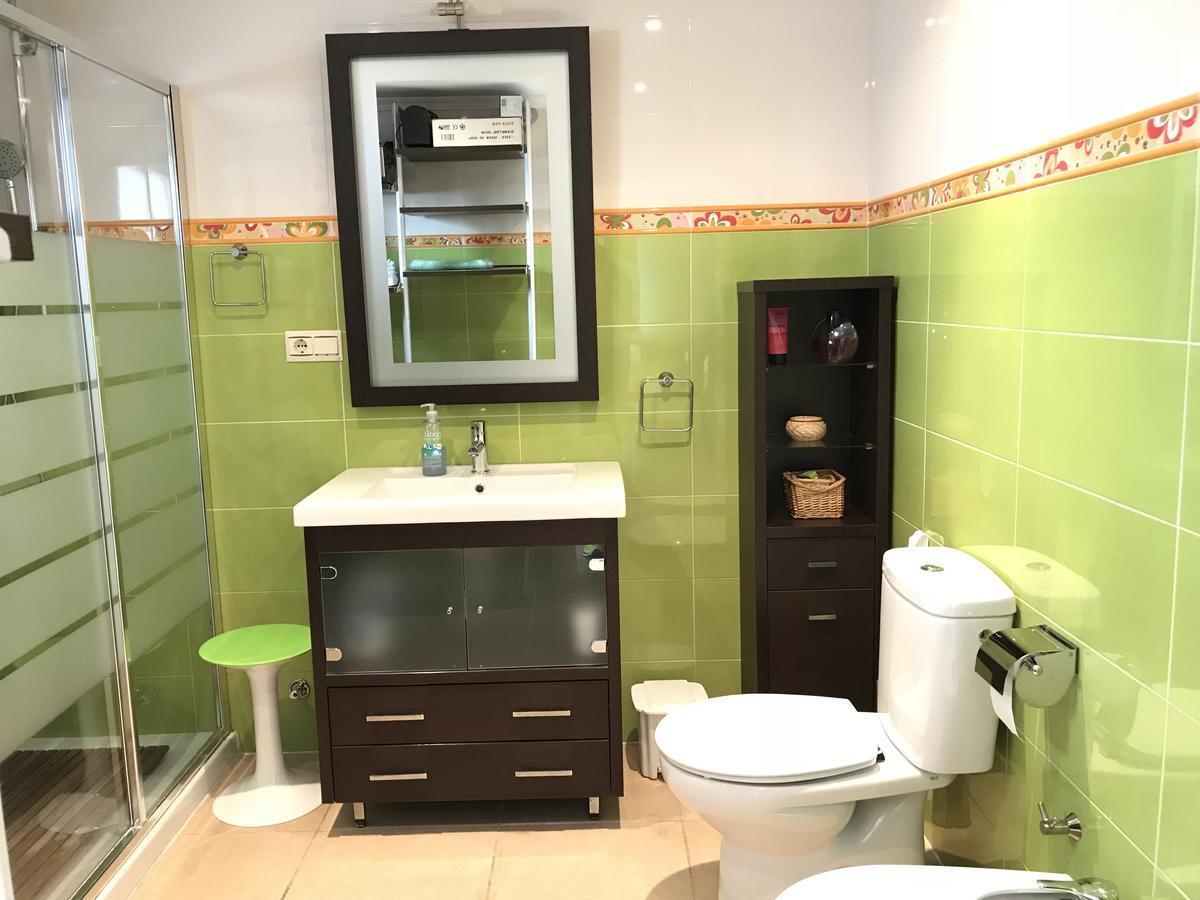 Apartamento Holidays On The Beach Torremolinos Dış mekan fotoğraf