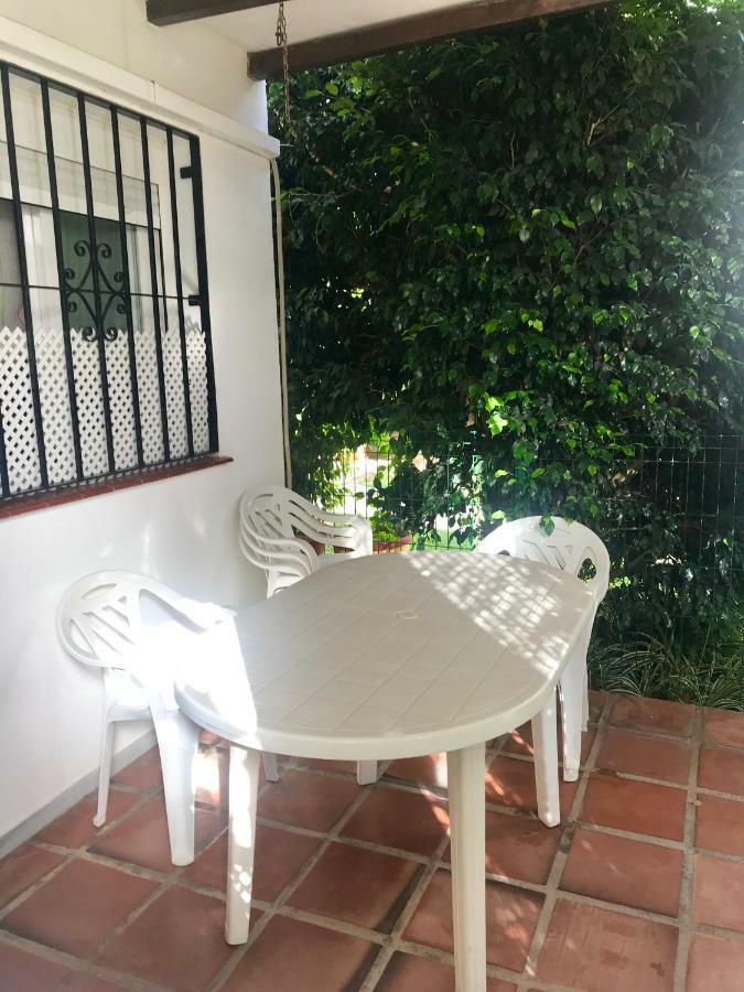 Apartamento Holidays On The Beach Torremolinos Dış mekan fotoğraf